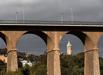 Passerelle Bridge and Spuerkees Tower